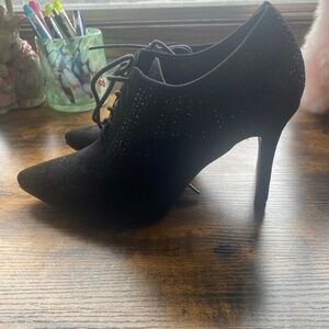 Black Oxford High Heels 8.5M